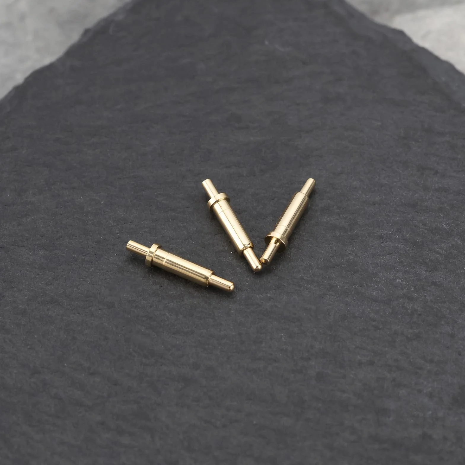 Sondy do testu prądu Pogo Pins 9,5 mm 24 V DC 1,5 A Złącze do telefonów komórkowych