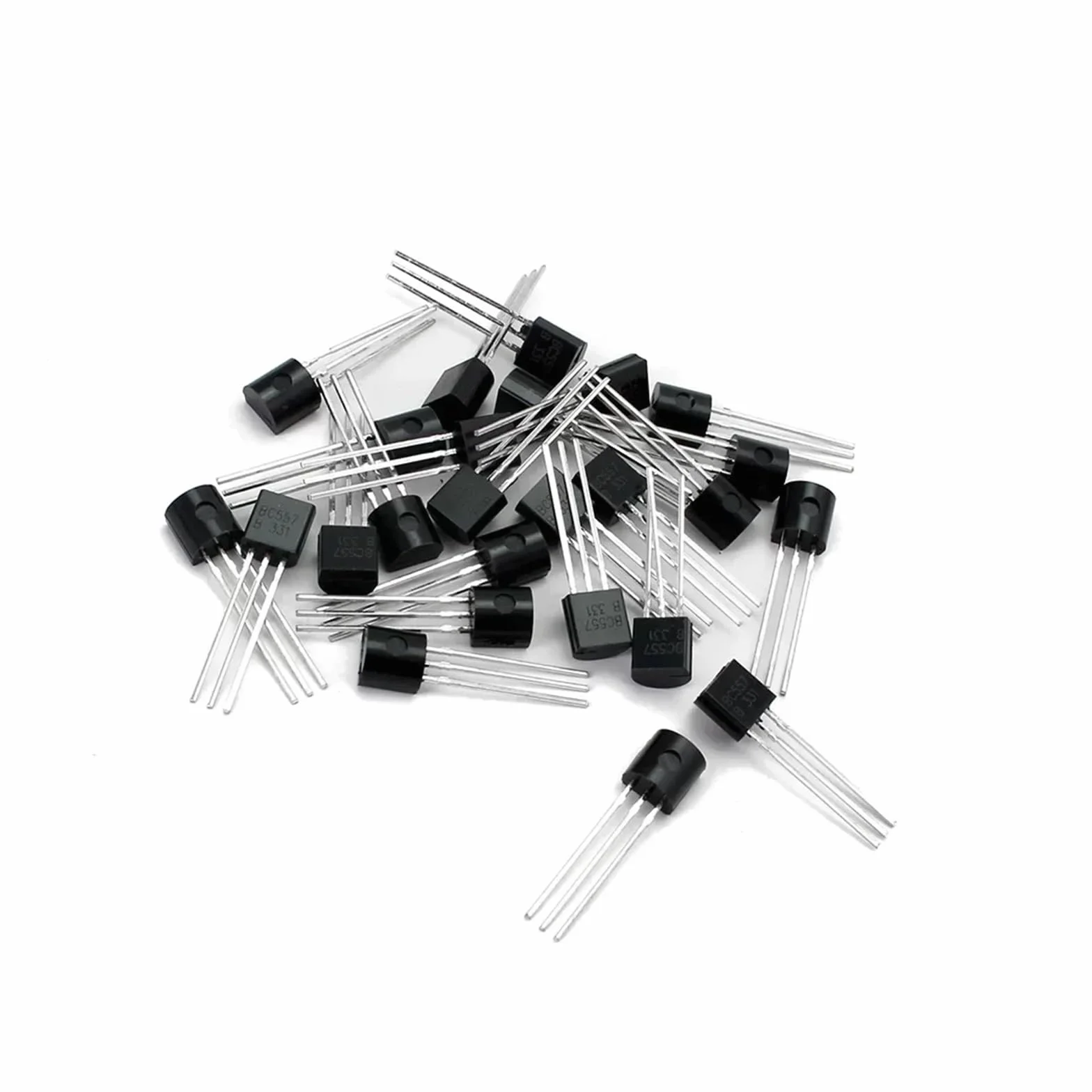 BC547 BC557 Tranzystory NPN PNP Zestaw 50 sztuk DIY