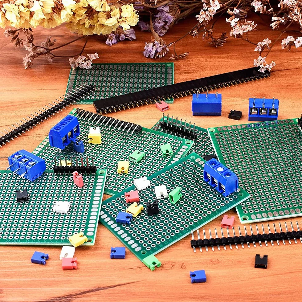 MMOBIEL Zestaw prototypowych płyt PCB kompatybilny z zestawami Arduino i projektami elektronicznymi DIY - płytka drukowana - 40 szt. - uniwersalny zestaw 5 rozmiarów