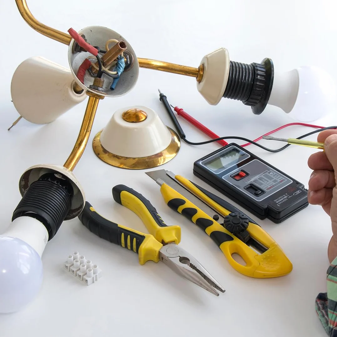 sourcing map Lampa rurkowa dysza, gwint M8 70 mm długość wydrążone lampy naprawa kawałek okuć do lampy, cynk posrebrzany odcień, opakowanie 10 sztuk