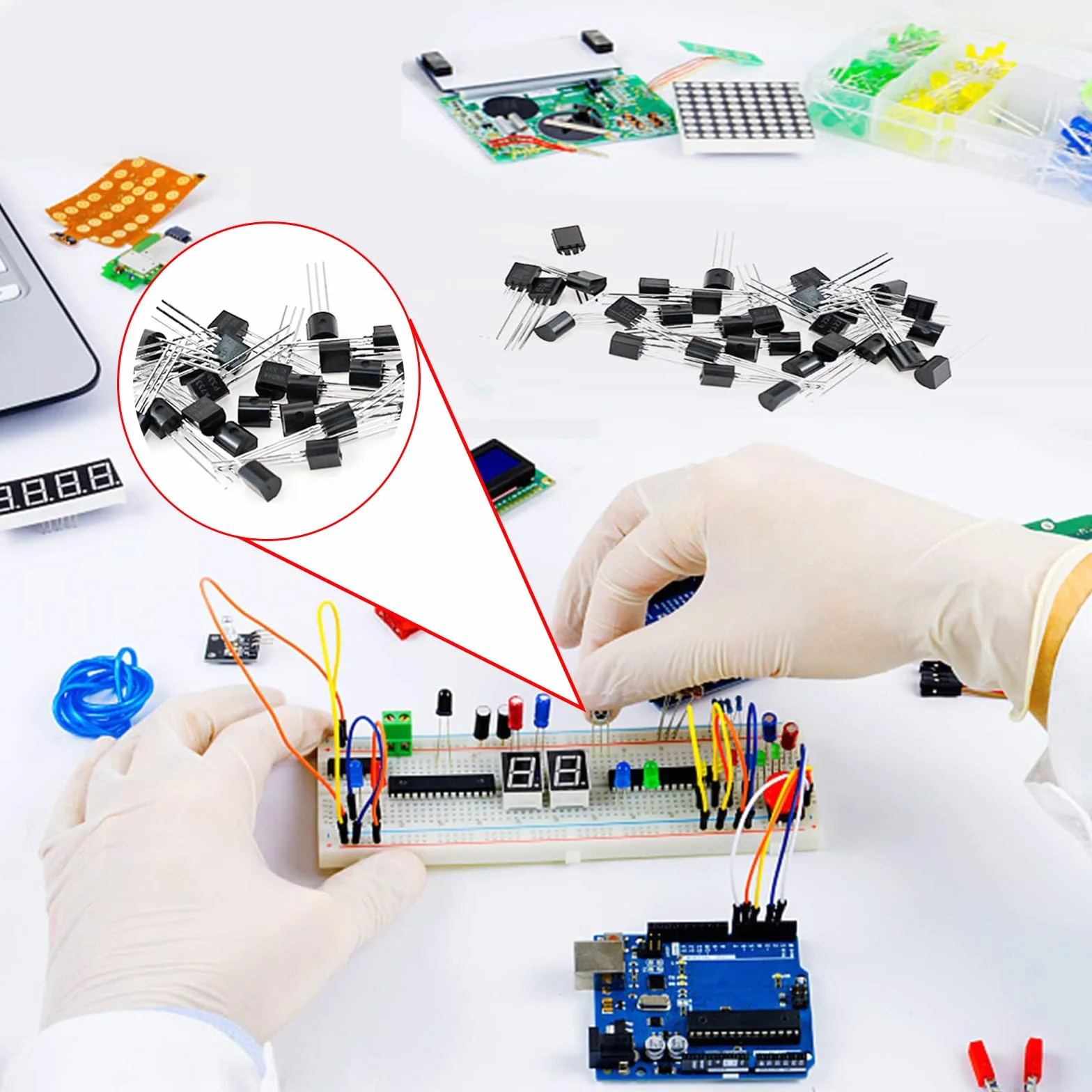 Tranzystor Assortment Kit 24 Values 480pcs PNP NPN S9012 S9013 S9015 S9018 2N2222 S8050 S8550 SS8050 SS8550 2N5551 2N5401 2N3904 2N3906 C1815 A1015 C945 A733 A42 A92 BC547 BC548