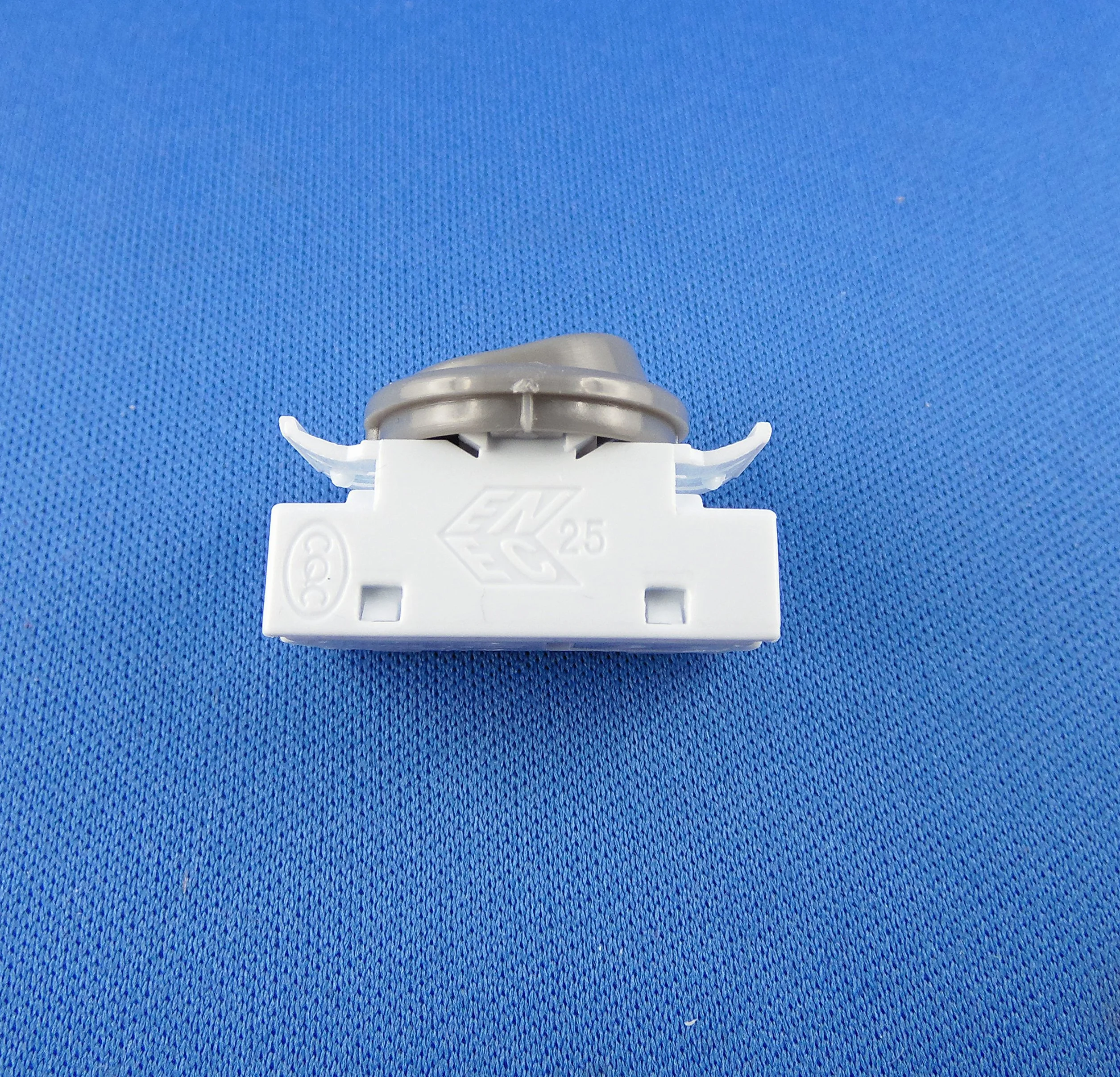 Przełącznik kołyskowy do zabudowy do lampy, przełącznik kołyskowy 2 A, 250 V, szary, pasuje jako wyłącznik zamienny do lamp kuchennych (szary)