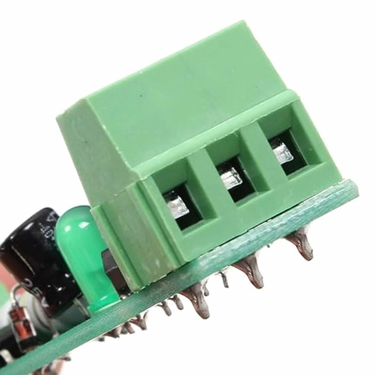 5 szt. 1-kanałowy 220 V AC moduł transoptyczny / 220 V transoptor izolacja mikrokontrolera/wykrywanie obecności napięcia 220 V / może być podłączony do PLC, wyjście poziomu TTL