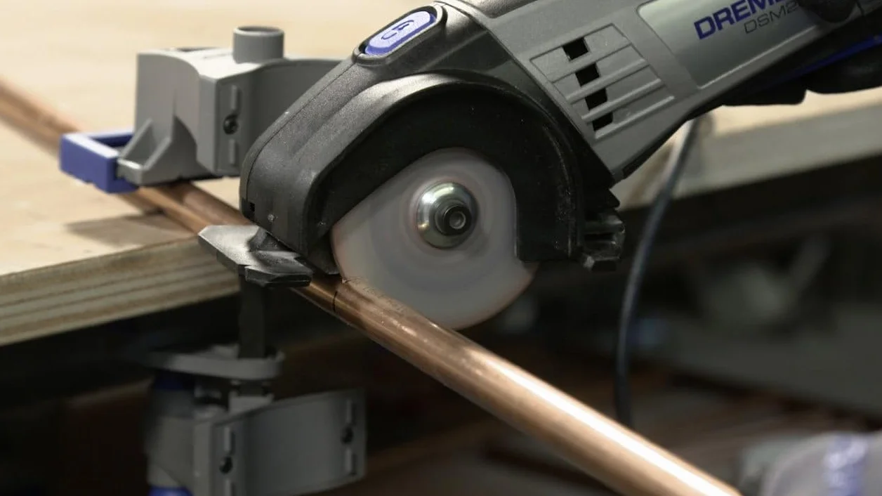 Dremel DSM510 wielofunkcyjna tarcza tnąca, zestaw akcesoriów z 3 tarczami tnącymi 77 mm do piły tarczowej do cięcia i cięcia drewna i miękkich materiałów