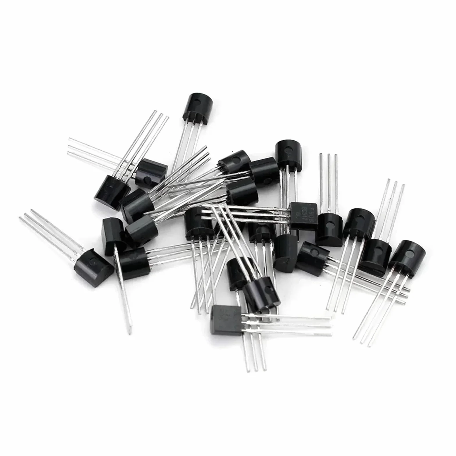 BC547 BC557 Tranzystory NPN PNP Zestaw 50 sztuk DIY