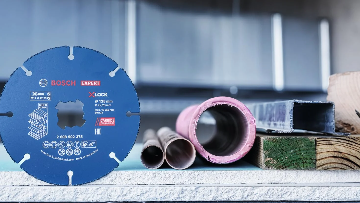 Bosch 1x Tarcze tnące EXPERT Carbide Multi Wheel (do Twarde drewno, Drewno z gwoździami, Ø 125 mm, Professional Akcesoria Mała szlifierka kątowa)