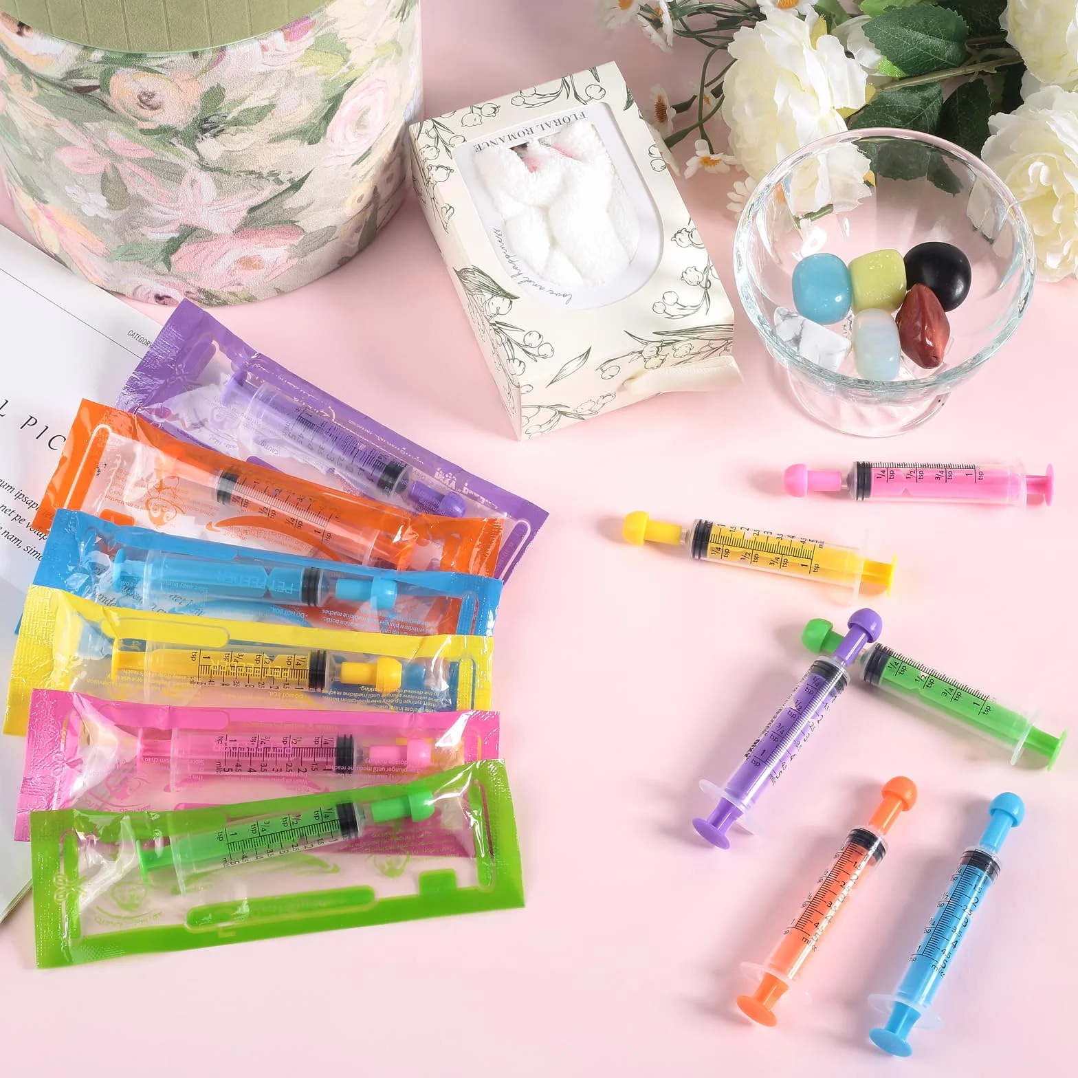 Strzykawka plastikowa 5 ml z pokrywką, strzykawka z siarą, mała strzykawka wielokrotnego użytku, strzykawka bez igły, strzykawka do pomiaru, dozowania, karmienia zwierząt, laboratorium (6 kolorów)