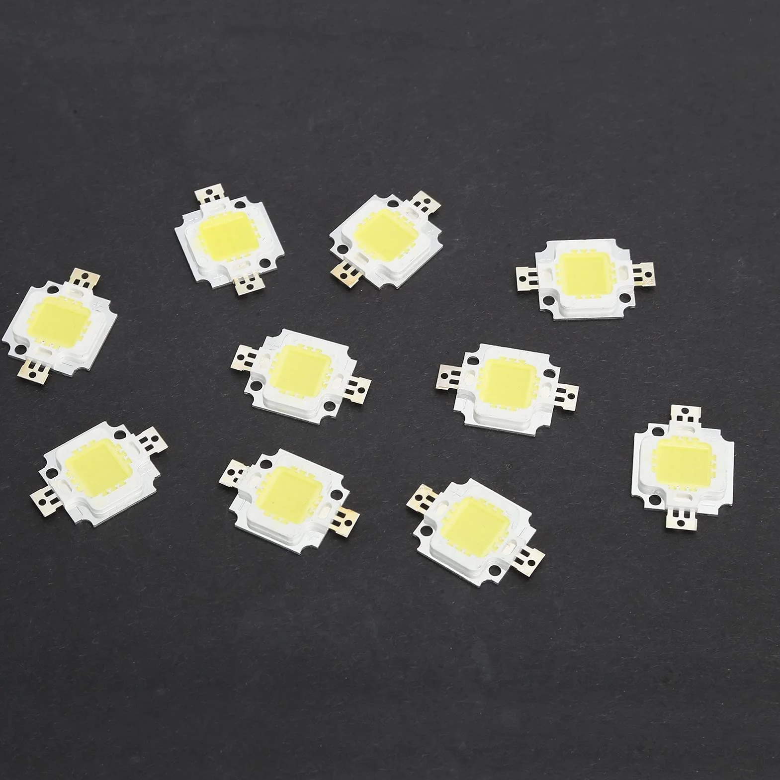 10 Sztuk LED Chip Źródło Światła COB 10 W 6500 K 12 V 700 mA Czyste Biały Emiter Diody Lampy DIY Akcesoria do Koraliki