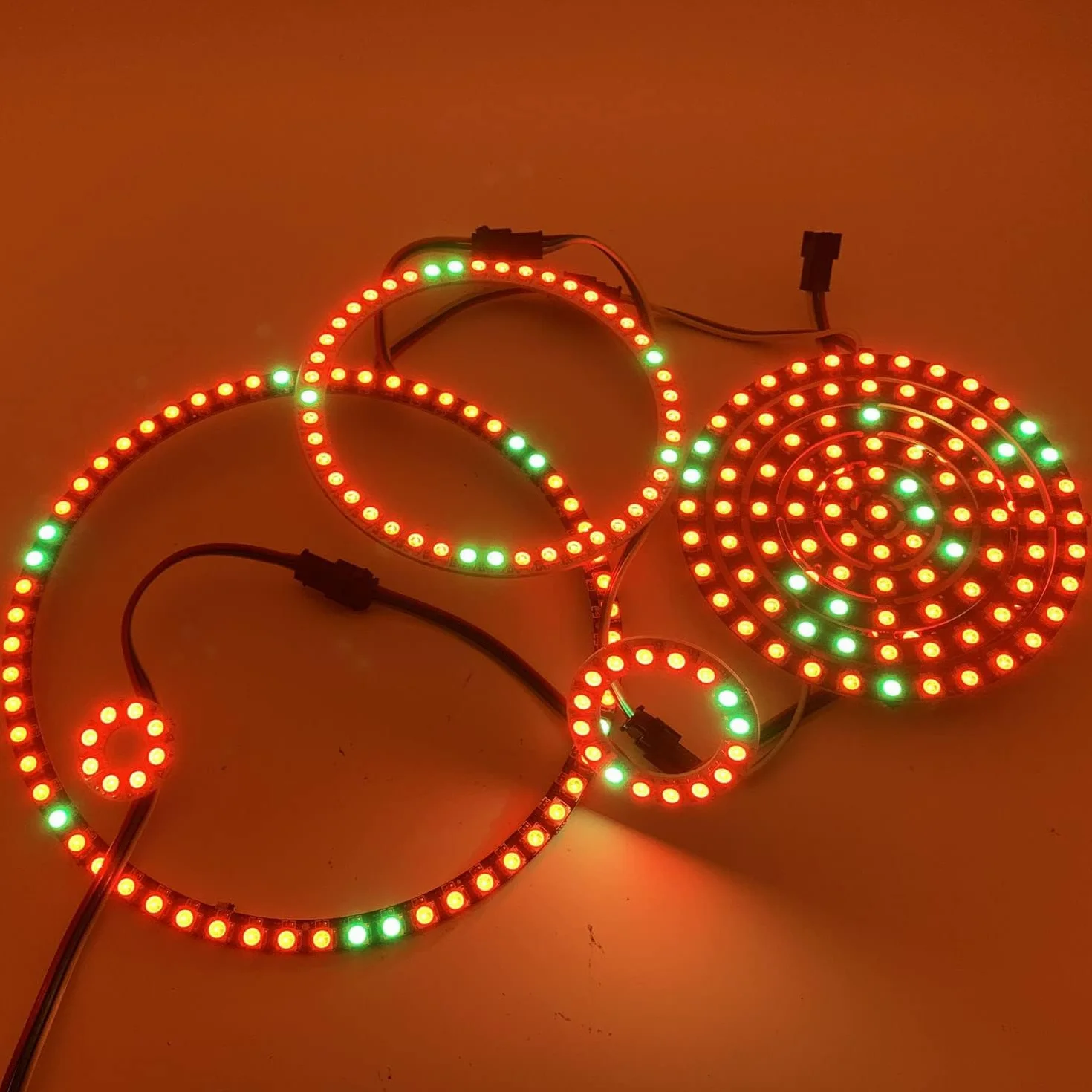 WS2812B LED Pixel Ring adresowalne moduły WS2812 IC RGB DC 5V 8 diod czarny
