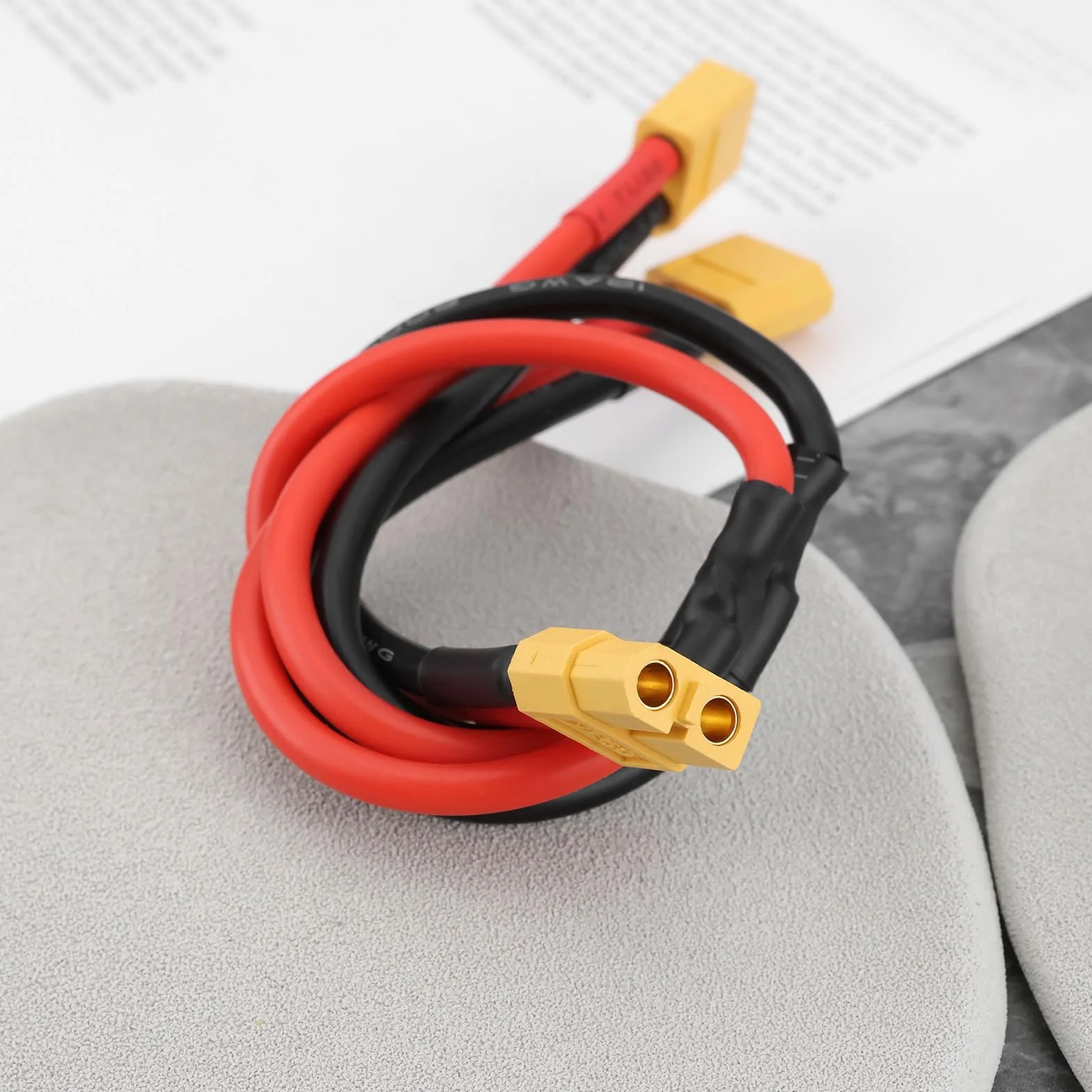 EMSea XT60 żeński na podwójny męski kabel przedłużający 12 AWG XT60 żeński do 2 XT60 męski adapter wtykowy przedłużacz do panelu słonecznego, generatora słonecznego, elektrowni statku (30 cm)