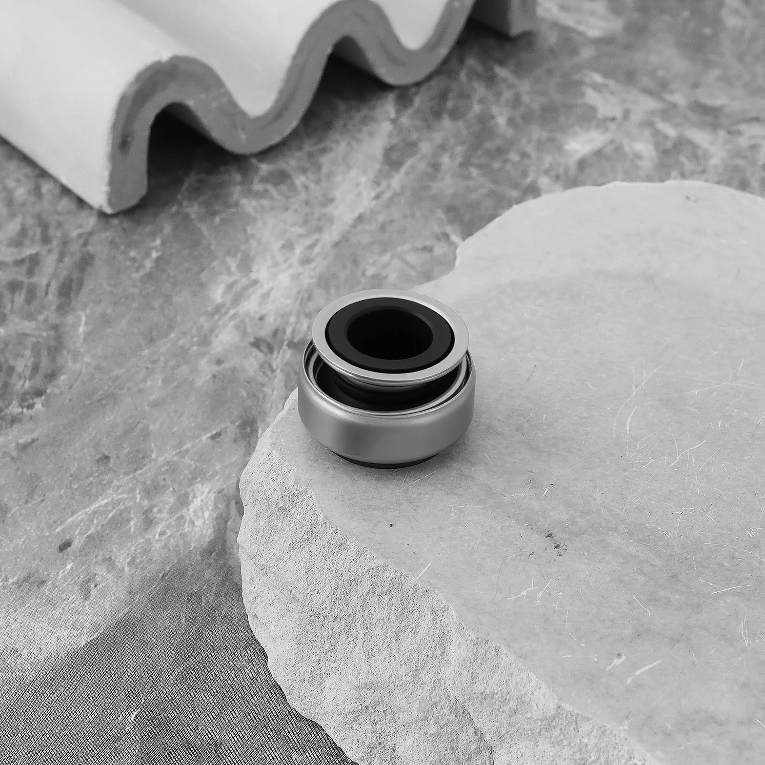 Uszczelnienie mechaniczne pompy wodnej do pompy o średnicy wału 12 mm 24 x 15 x 12 mm