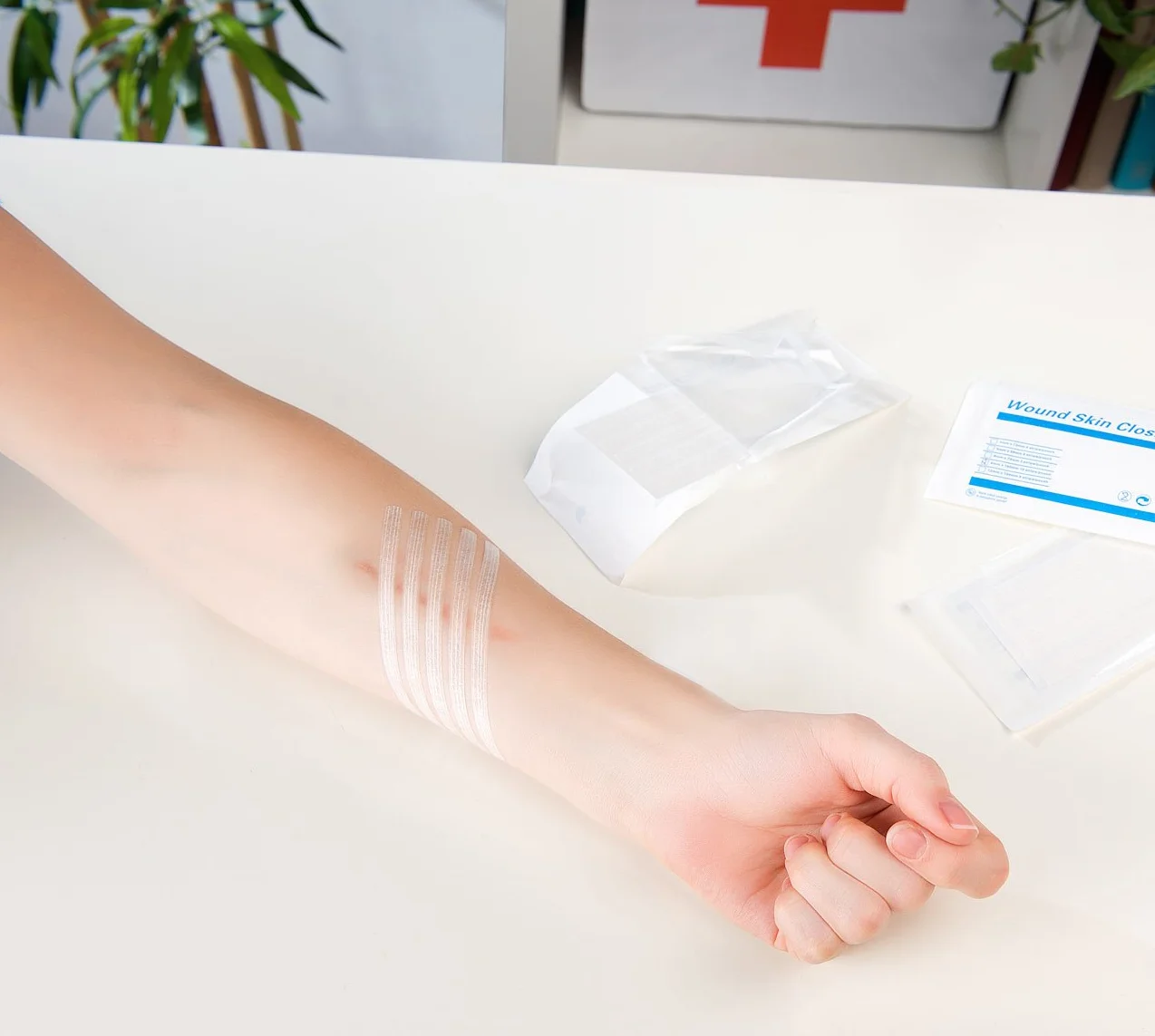 30 pasków do szybkiego szycia – 102 x 6 mm [Newgen Medicals]