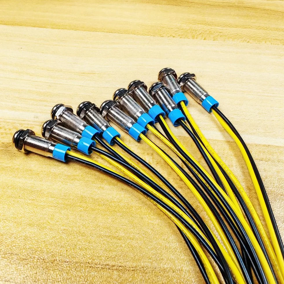 Gebildet 10szt. 6mm 220 VAC LED Metalowa lampa Sygnalizacyjna Wodoszczelna (zielona, pomarańczowa, czerwona, niebieska, biała, 10 szt.)