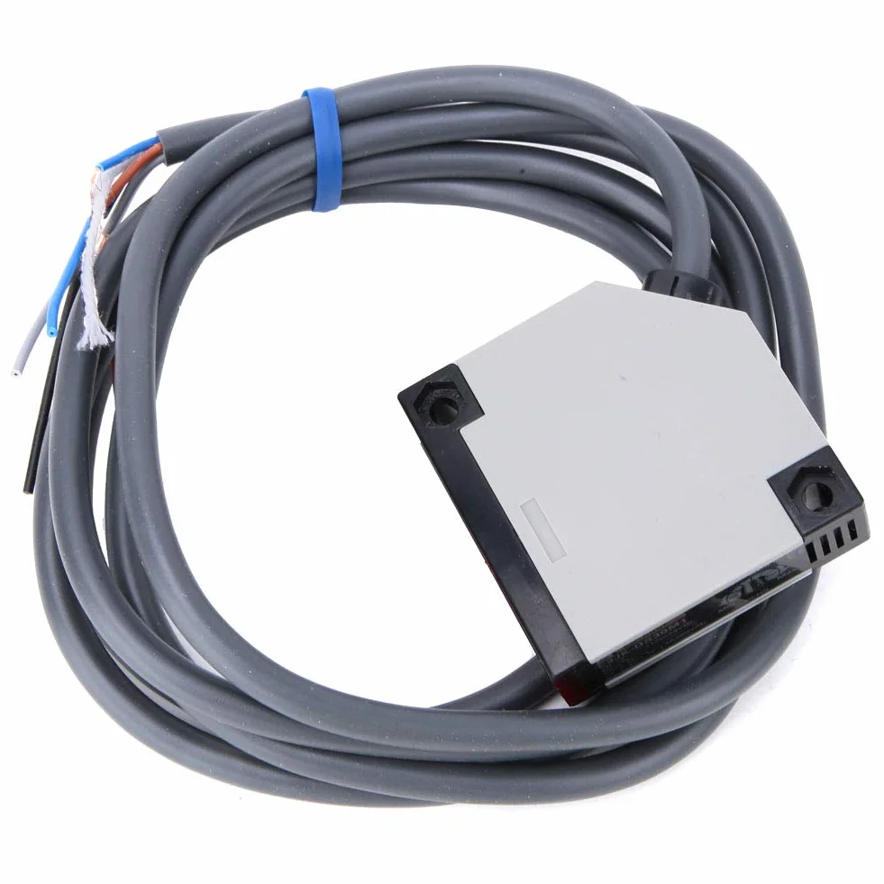 E3JK-DS30M1 Czujnik zbliżeniowy na podczerwień IP65 300mm Rozproszony przełącznik fotoelektryczny DC12-24V