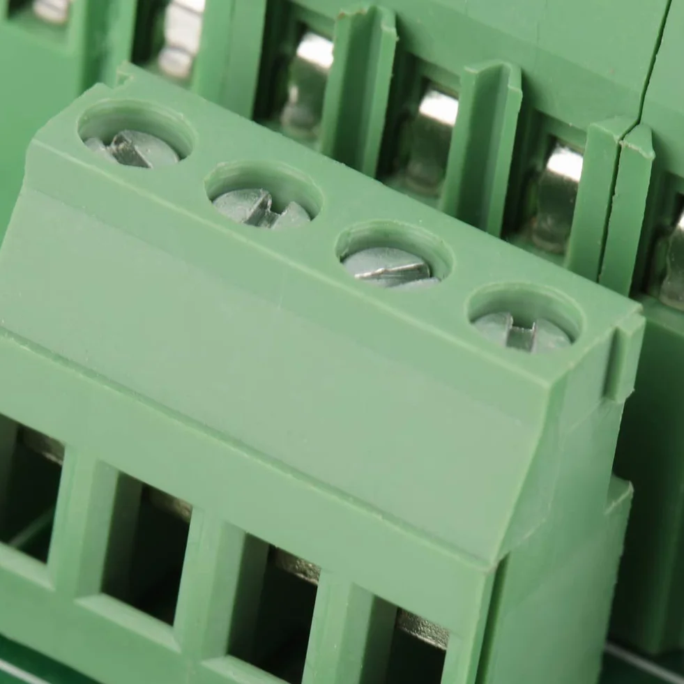 Modulplatine 2-in-8-polige Modul-Breakout-Platine DIN-Schienen- und Schalttafelmontage Power Distribution