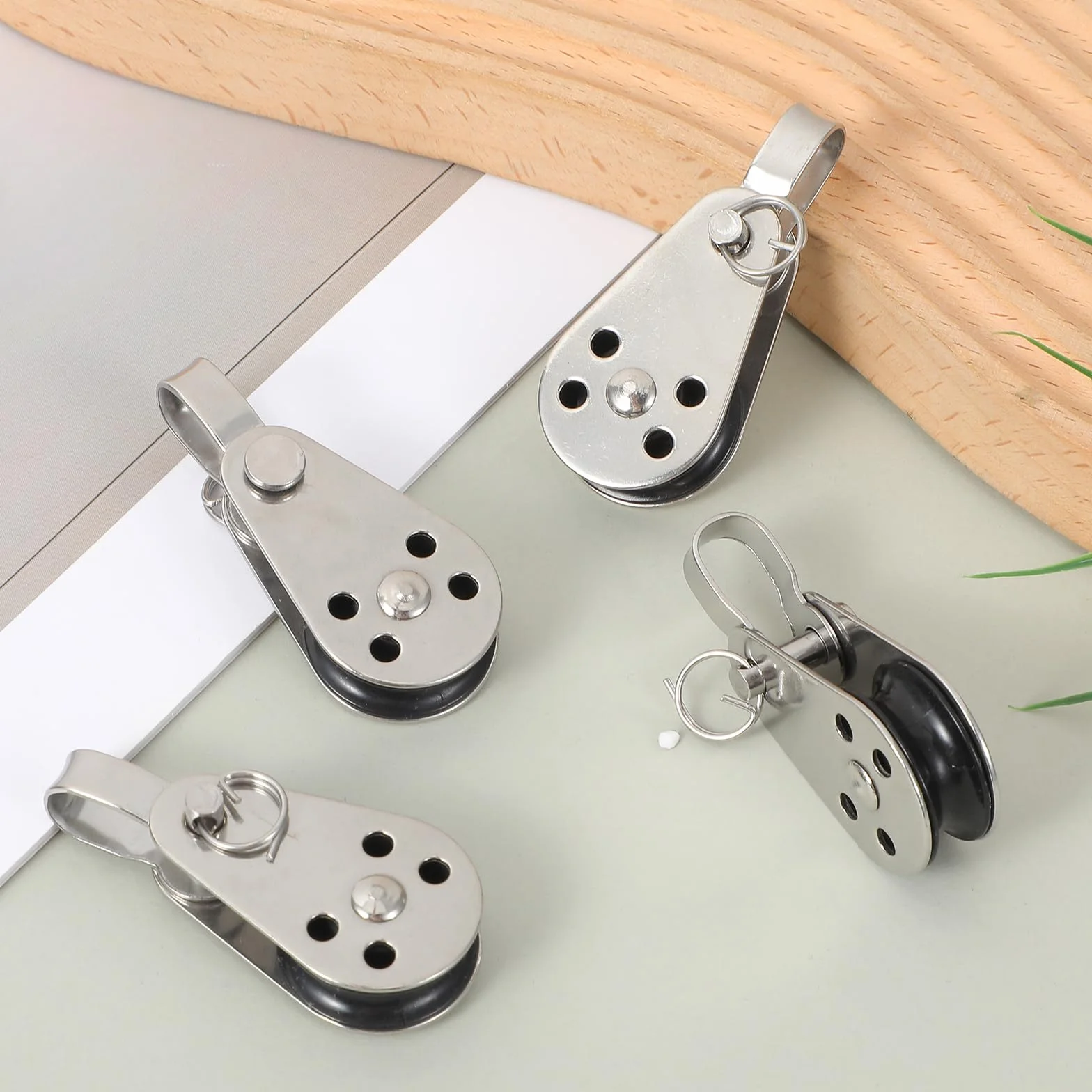 4 sztuki kółek zwrotnych do lin, rolka zwrotna, mała, nadaje się do lin od 2 mm do 8 mm, rolki kierunkowe ze stali nierdzewnej, do żaglowców, jachtów, statków