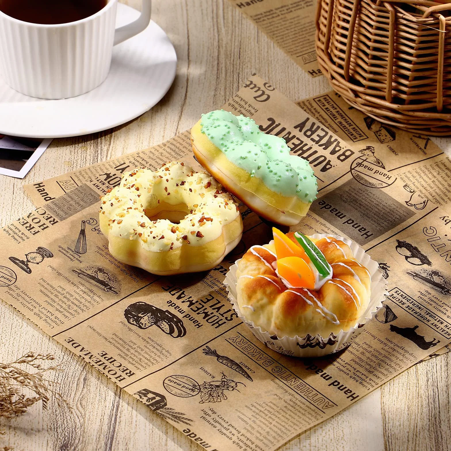 Arkusze papieru do pieczenia, 150 szt. papieru do burgerów i chleba, olejne i wodoodporne, do burgerów, kanapek, frytek, serów i ciast 15 x 15 cm, papier do pakowania żywności