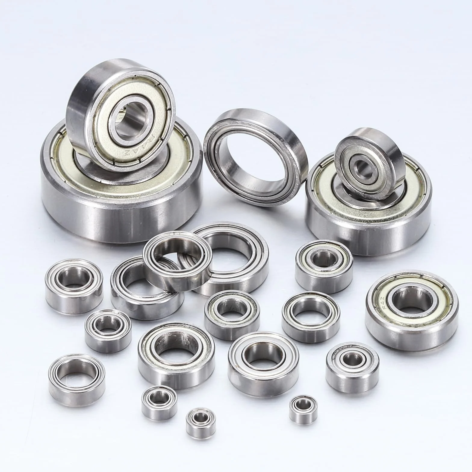 QUARKZMAN 8 szt. Łożyska kulkowe głęboko gardło Mr106Zz Z2 6 x 10 x 3 mm stal chromowana o wysokiej zawartości węgla podwójnie ekranowana metalowa łożyska precyzyjne, P0 (ABEC1)