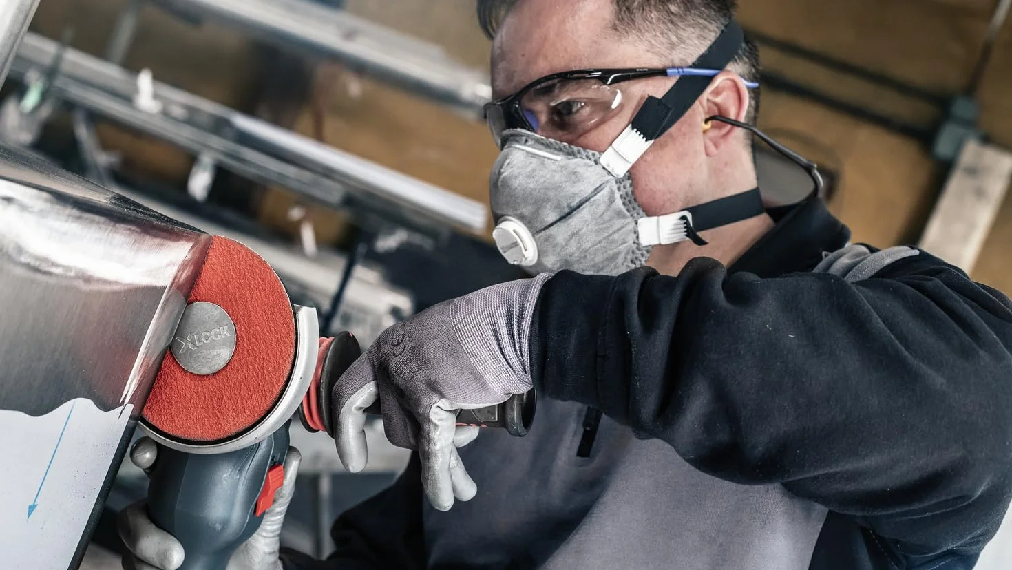 Bosch 1x Ścierna tarcza fibrowa PRO Metal R780 do mechanizmu X-Lock (do Stal, Stal nierdzewna, Ø 125 mm, Ziarnistość 50, Professional Akcesoria Mała szlifierka kątowa)